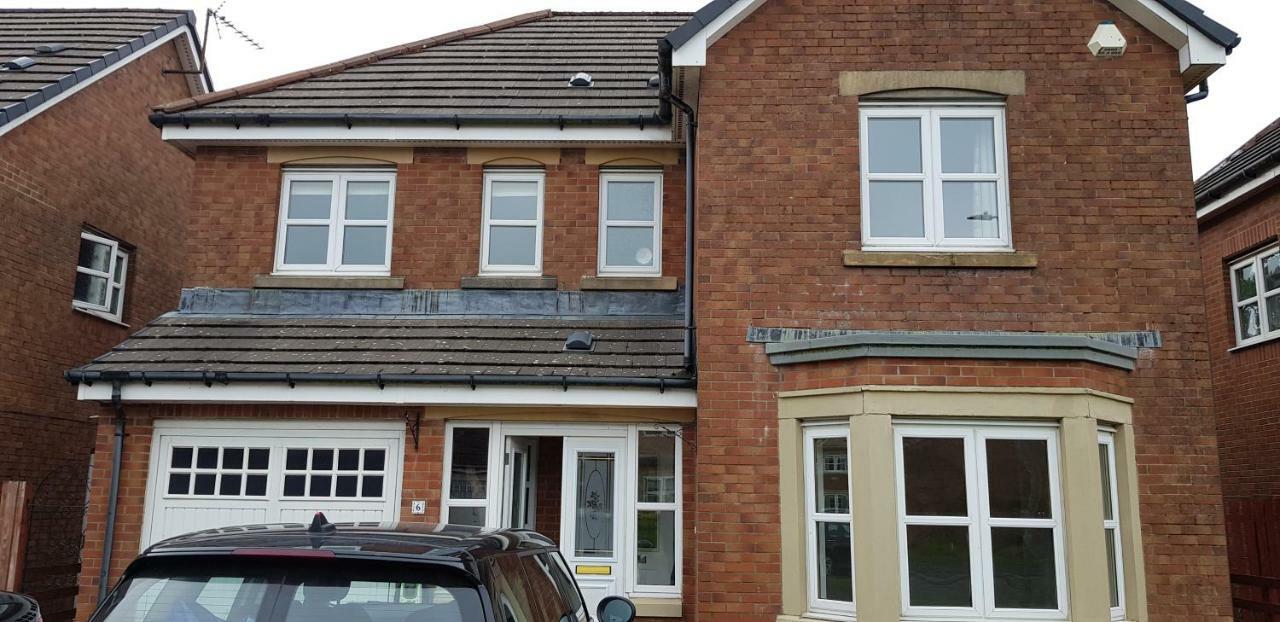 Home2Home Meadow Close East Kilbride Exterior photo